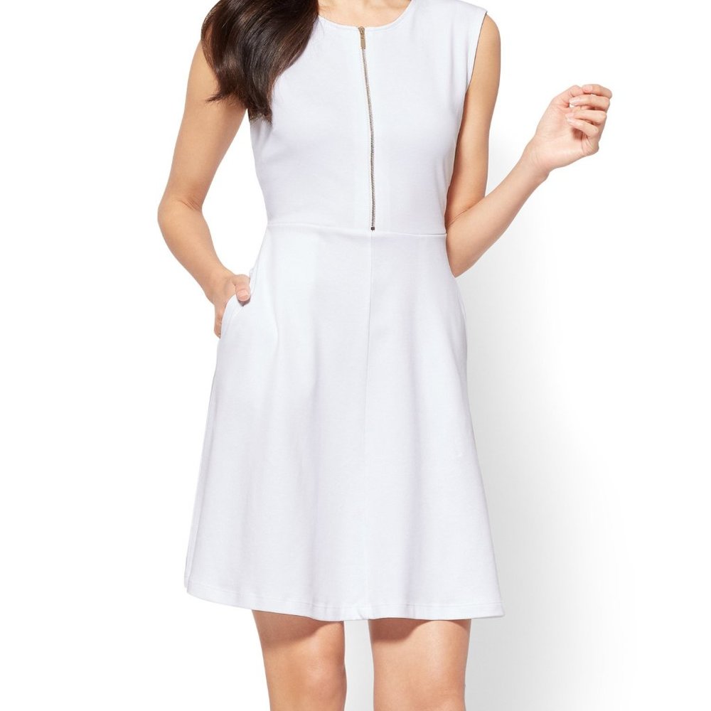 White Front Zip Flare Dress with POCKET